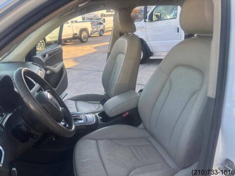 2012 Audi Q5 2.0T quattro Premium