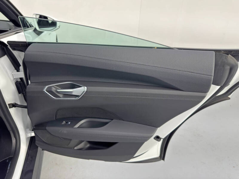 2022 Audi e-tron GT quattro Premium Plus