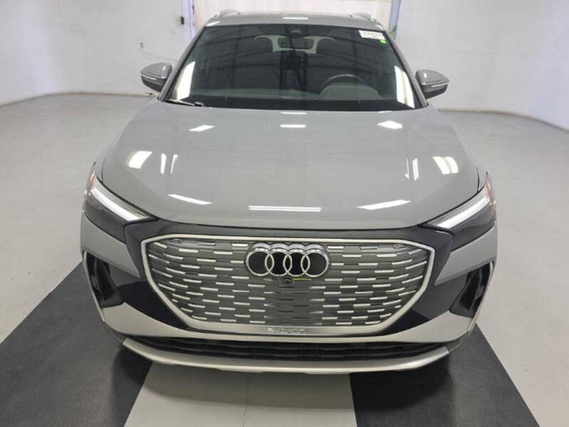 2023 Audi Q4 e-tron quattro Premium Plus 50