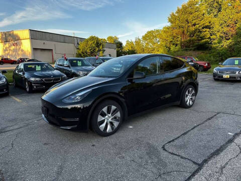 2023 Tesla Model Y Long Range
