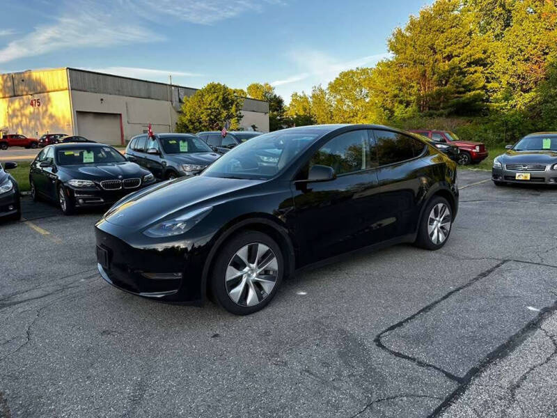2023 Tesla Model Y Long Range