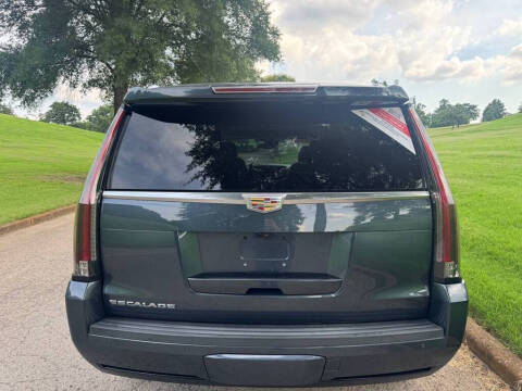 2020 Cadillac Escalade Luxury