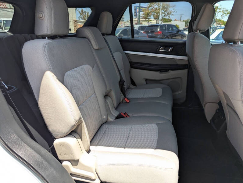 2018 Ford Explorer