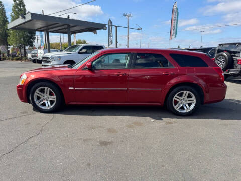 2005 Dodge Magnum RT
