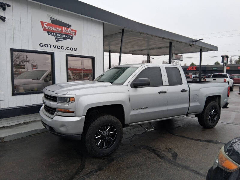 2016 Chevrolet Silverado 1500 Custom's photo