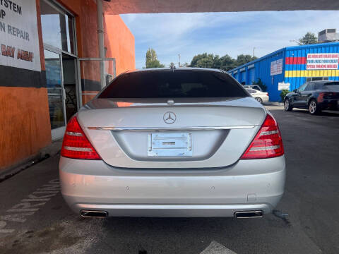 2010 Mercedes-Benz S-Class S 400 Hybrid