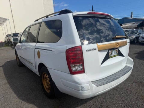 2007 Hyundai Entourage SE