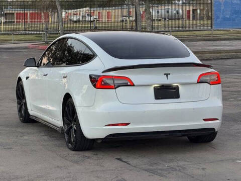 2020 Tesla Model 3 Performance