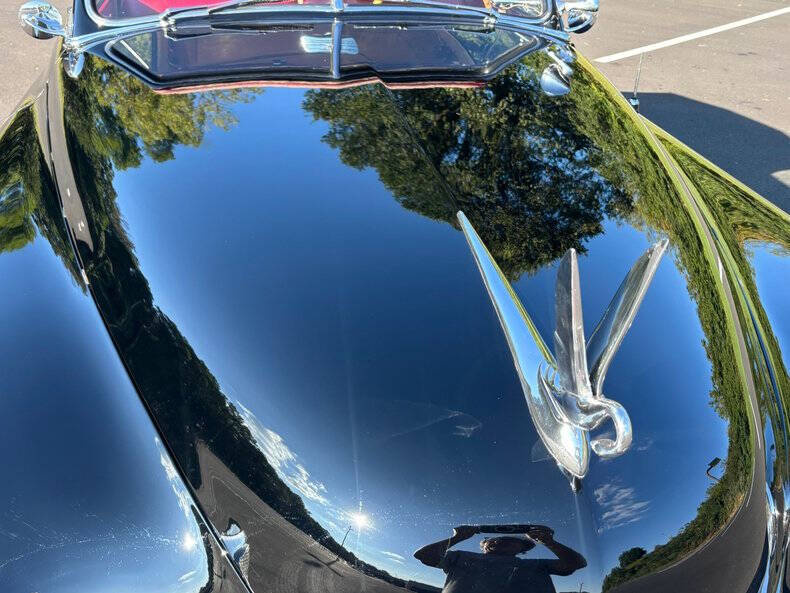 1950 Packard Custom 8 Victoria