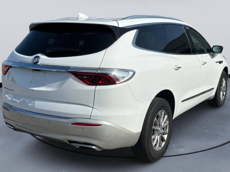2024 Buick Enclave Premium