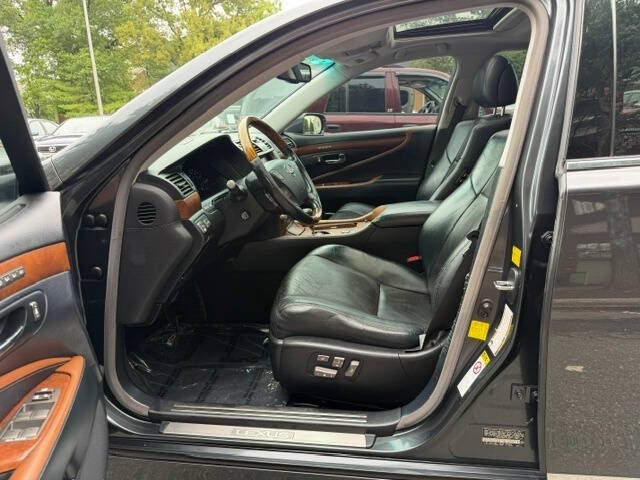 2011 Lexus LS 460