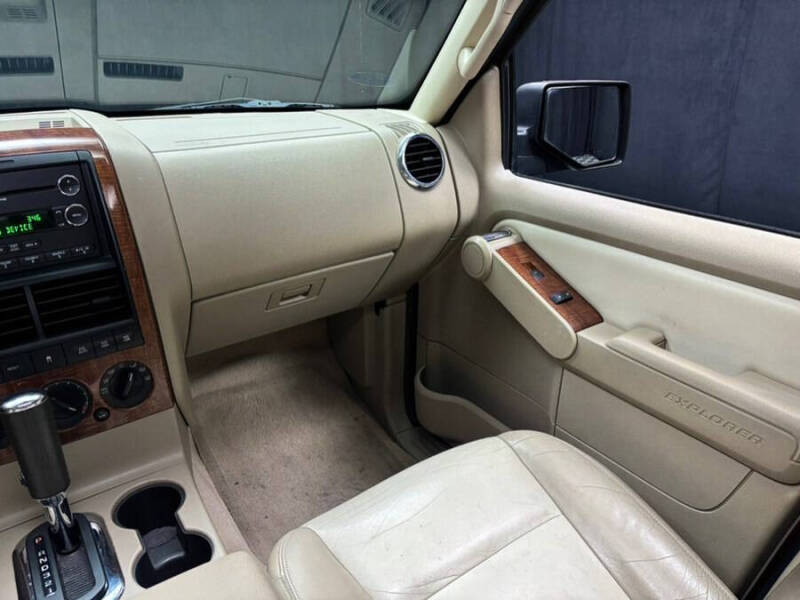 2008 Ford Explorer Eddie Bauer