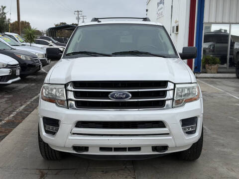 2017 Ford Expedition EL XLT