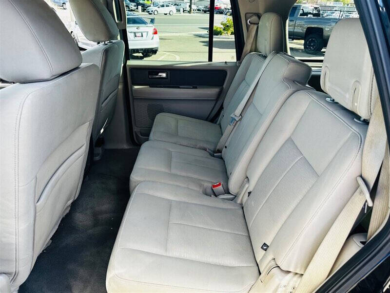 2011 Ford Expedition XLT