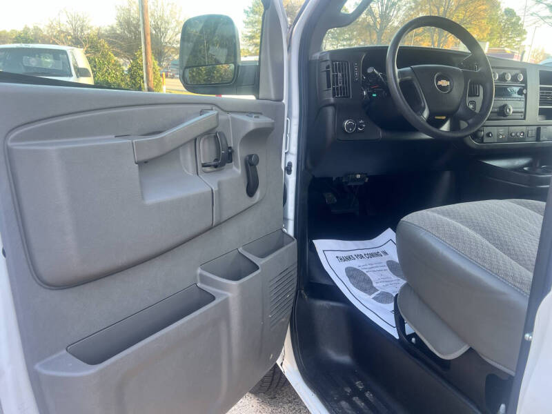 2019 Chevrolet Express 2500