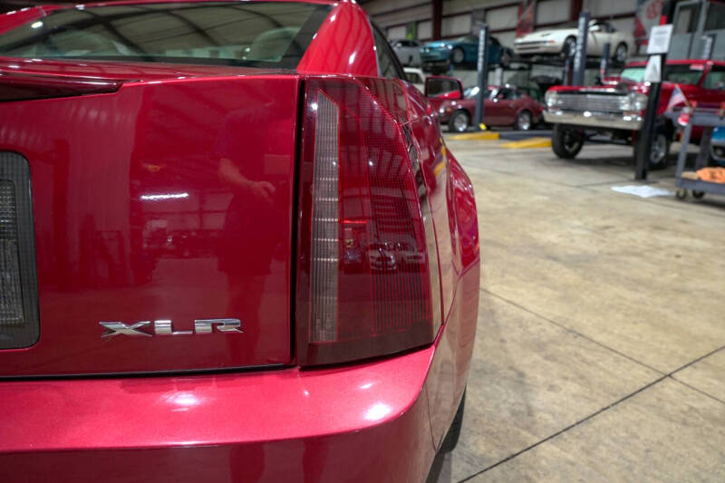 2005 Cadillac XLR