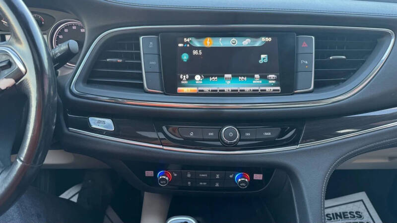 2019 Buick Enclave Essence