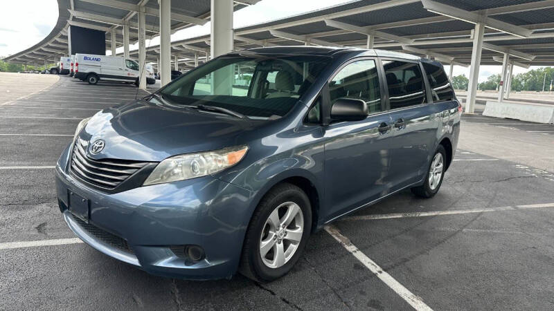 2014 Toyota Sienna L 7-Passenger