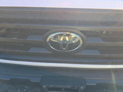 2022 Toyota Tacoma SR