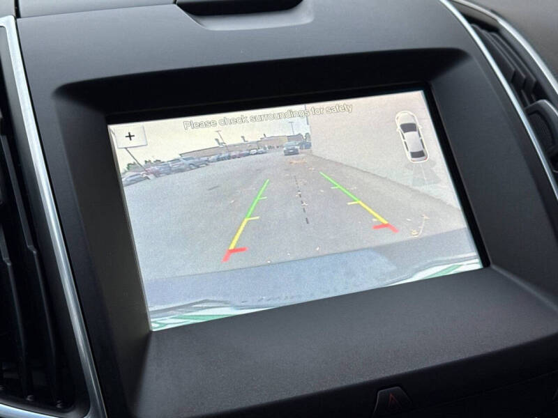 2016 Ford Edge Titanium