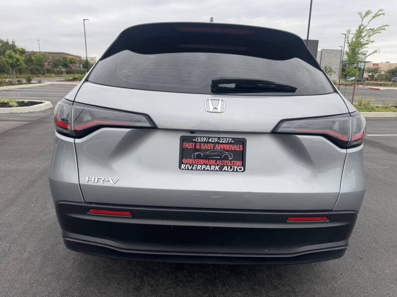 2024 Honda HR-V LX