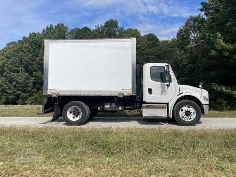 2015 Freightliner M2 106