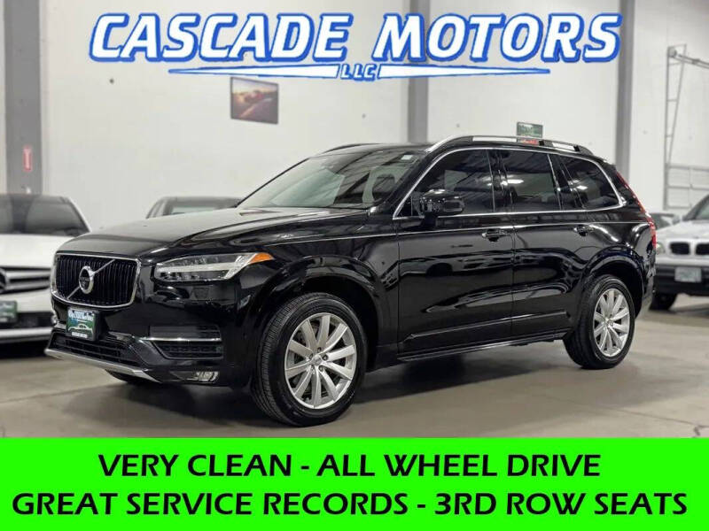 2016 Volvo XC90 T6 Momentum