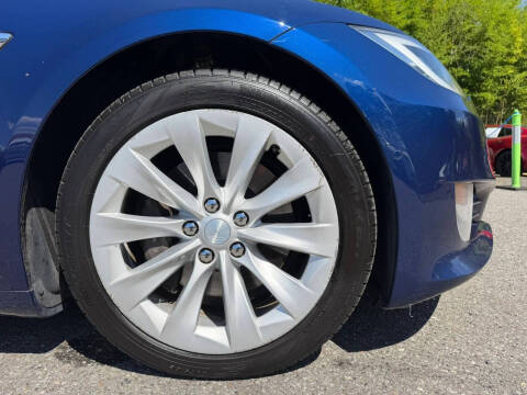 2017 Tesla Model S