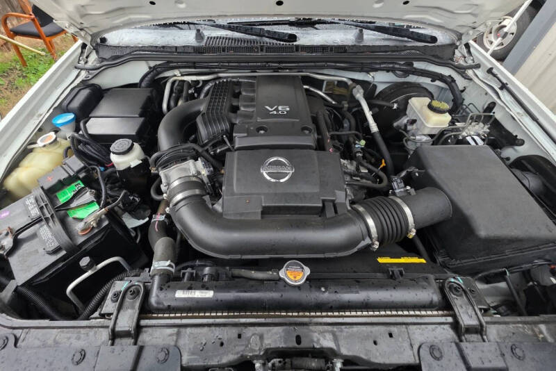 2017 Nissan Frontier Desert Runner