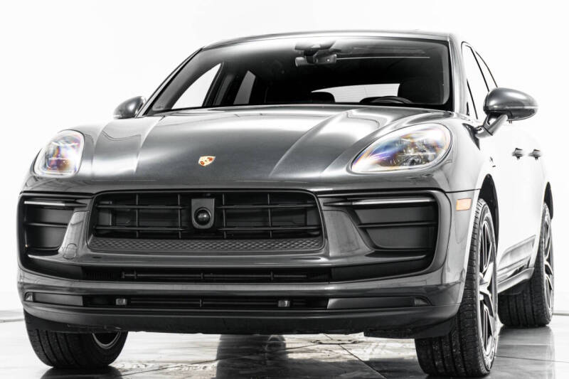 2023 Porsche Macan
