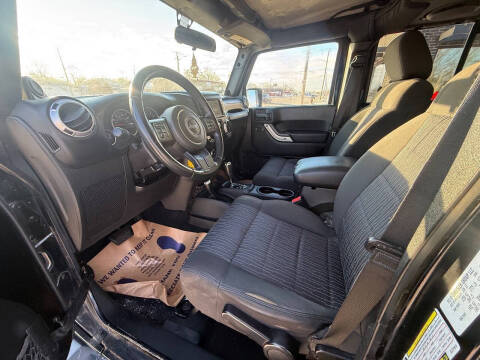 2012 Jeep Wrangler Unlimited Sahara