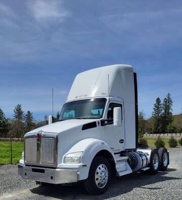 2016 Kenworth T880 for sale at CPMTRUCKSALES.COM in Central Point OR