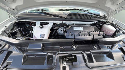 2022 Chevrolet Express 2500