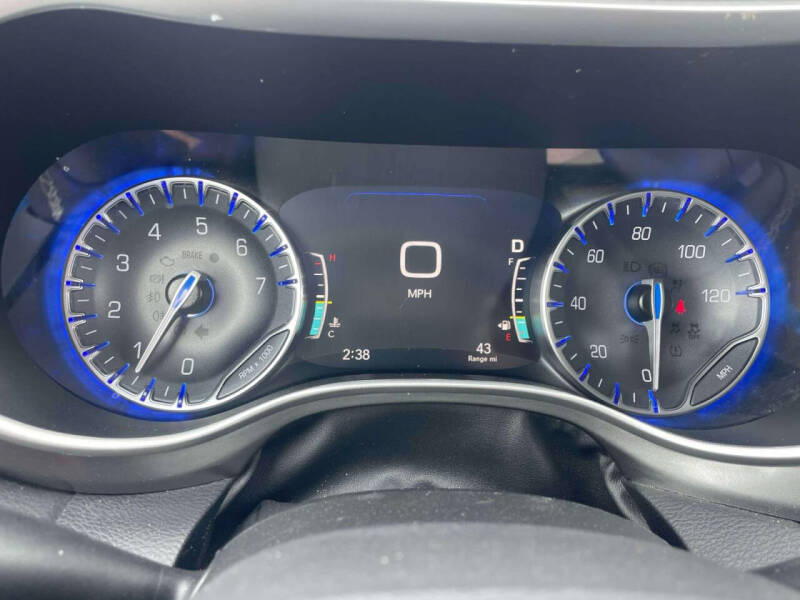 2022 Chrysler Pacifica Touring L