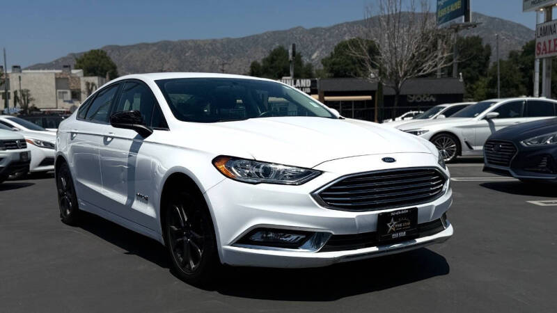 2018 Ford Fusion Hybrid SE's photo