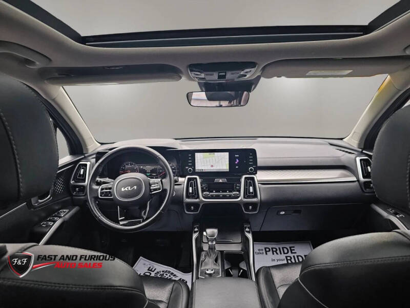 2022 Kia Sorento S