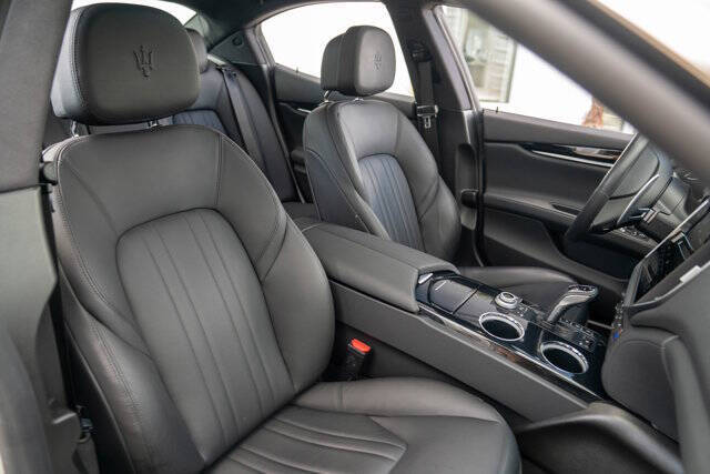 2022 Maserati Ghibli Modena