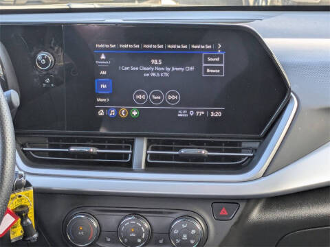 2025 Chevrolet Trax RS