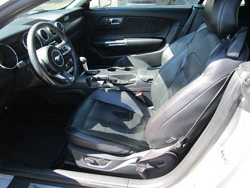 2015 Ford Mustang EcoBoost Premium