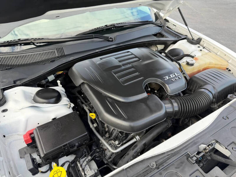 2015 Chrysler 300 C