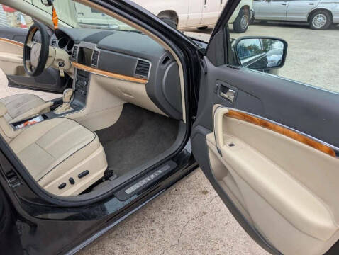2011 Lincoln MKZ