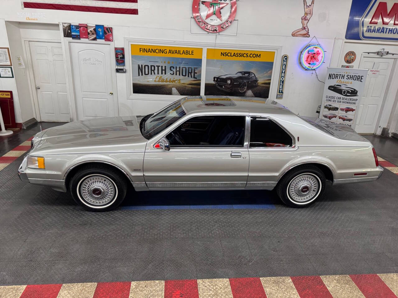 1988 Lincoln Mark VII 27