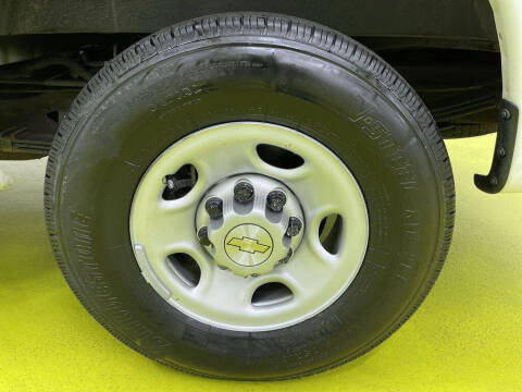 2022 Chevrolet Express 2500