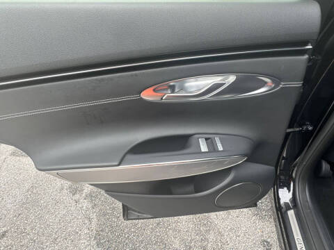 2023 Genesis Electrified GV70