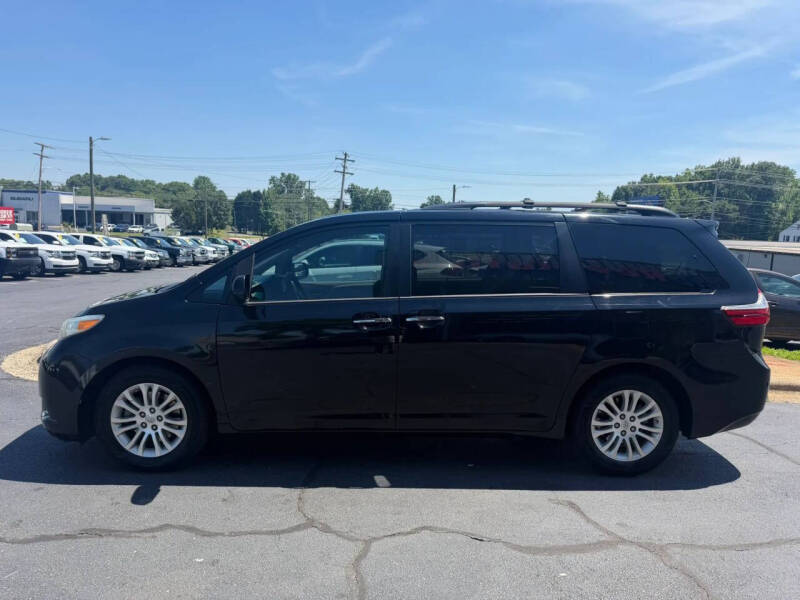 2015 Toyota Sienna