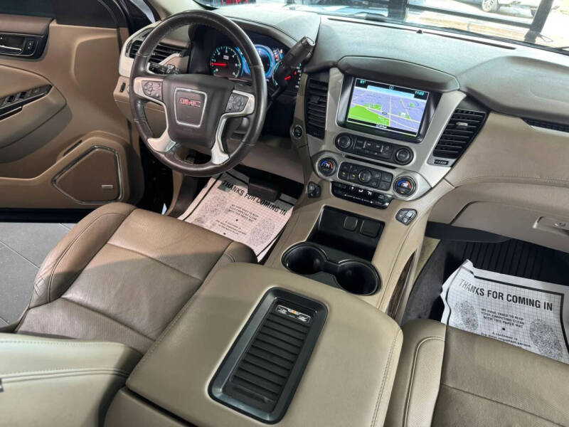2017 GMC Yukon SLT