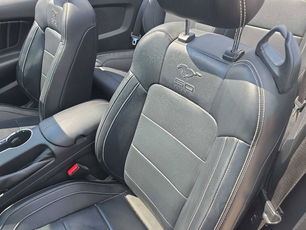 2015 Ford Mustang 39