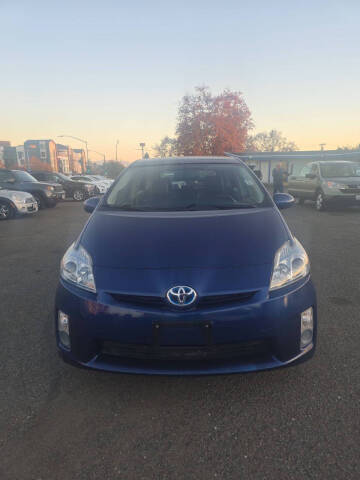 2010 Toyota Prius III