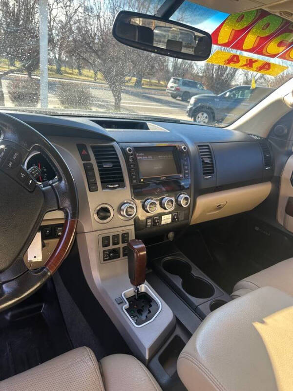 2012 Toyota Sequoia Platinum