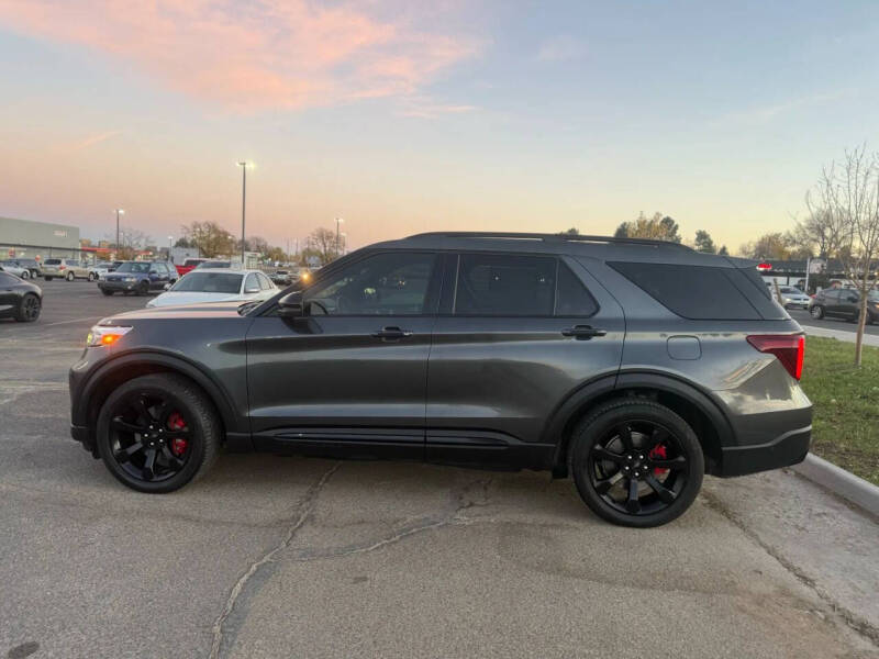 2020 Ford Explorer ST